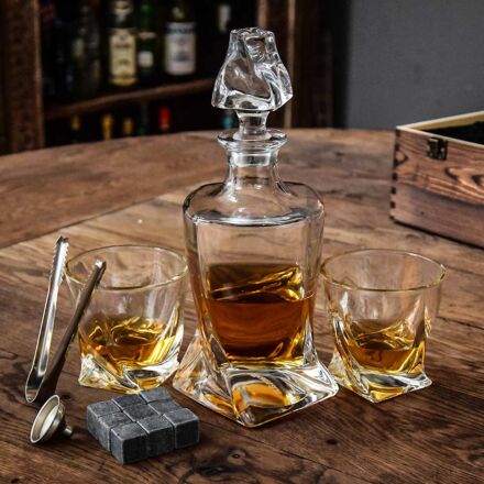twisted-decanter-set12